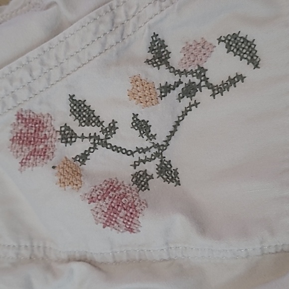 Abercrombie Kids Floral Embroidered Cargo Pants High Waist Flait 13/14 - Picture 2 of 7